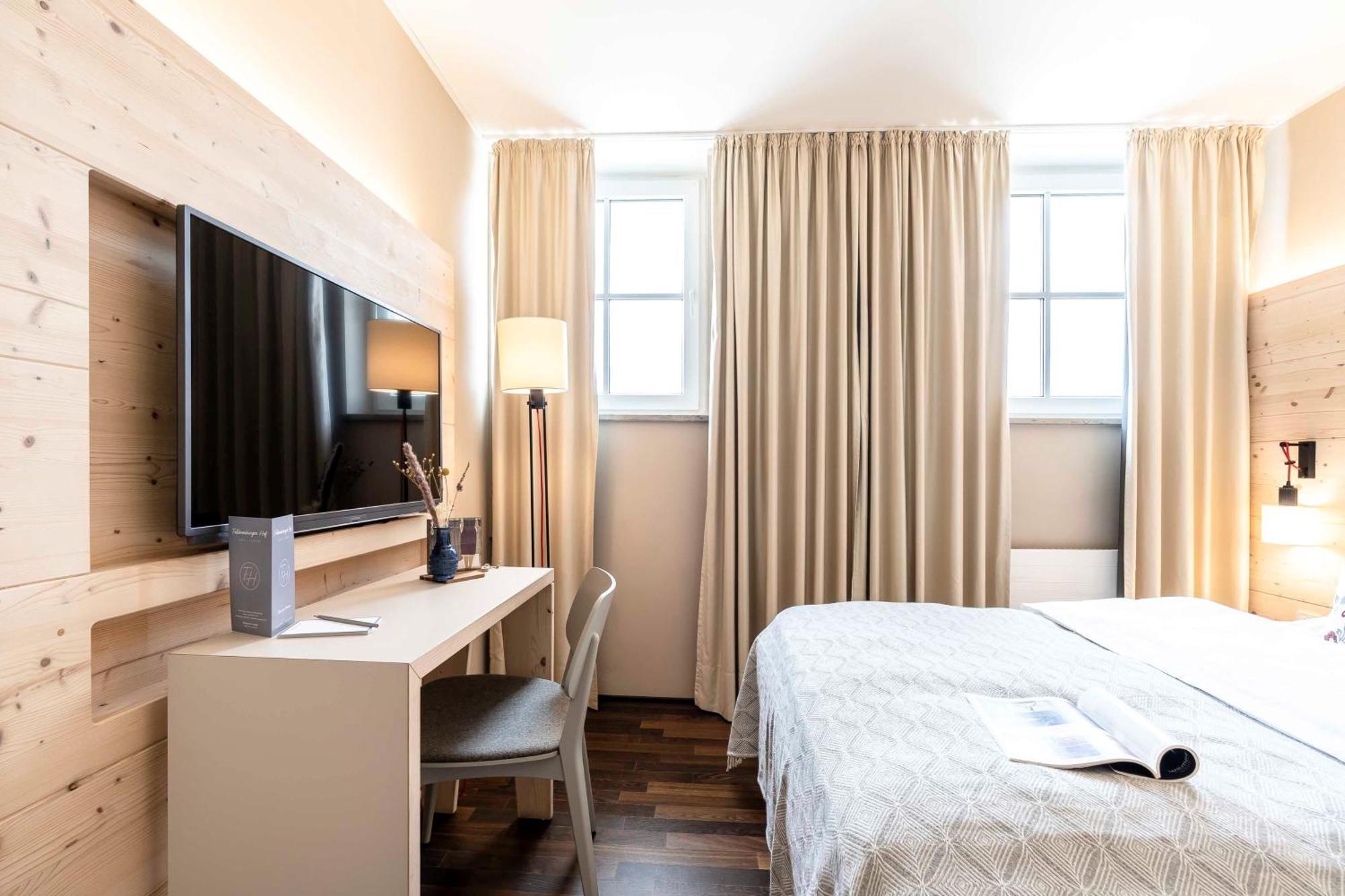 Feldmochinger Hof Hotel München Buitenkant foto