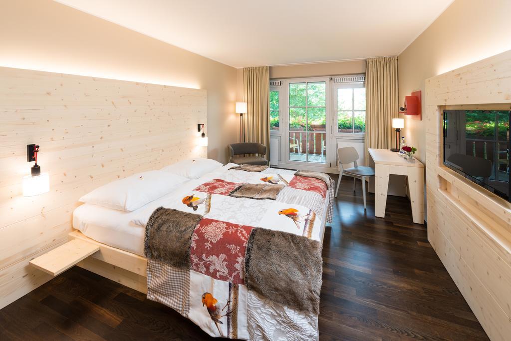 Feldmochinger Hof Hotel München Buitenkant foto